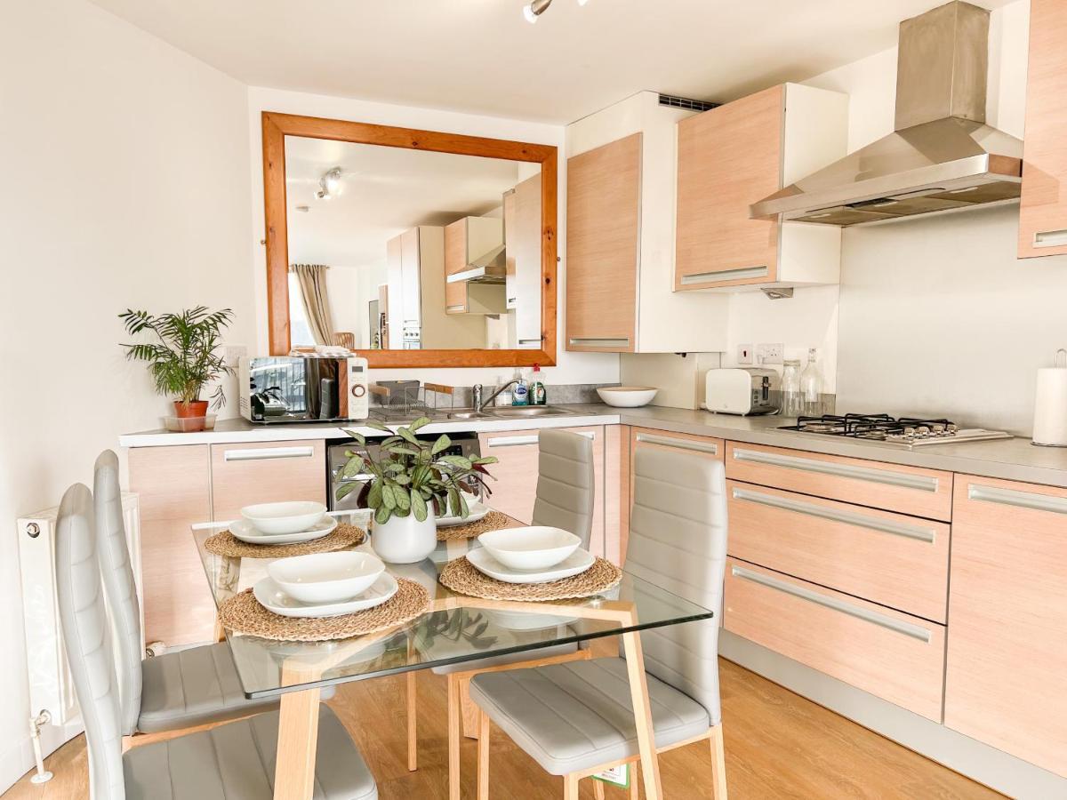 Stunning Riverview City Centre Apartment Glasgow Bagian luar foto