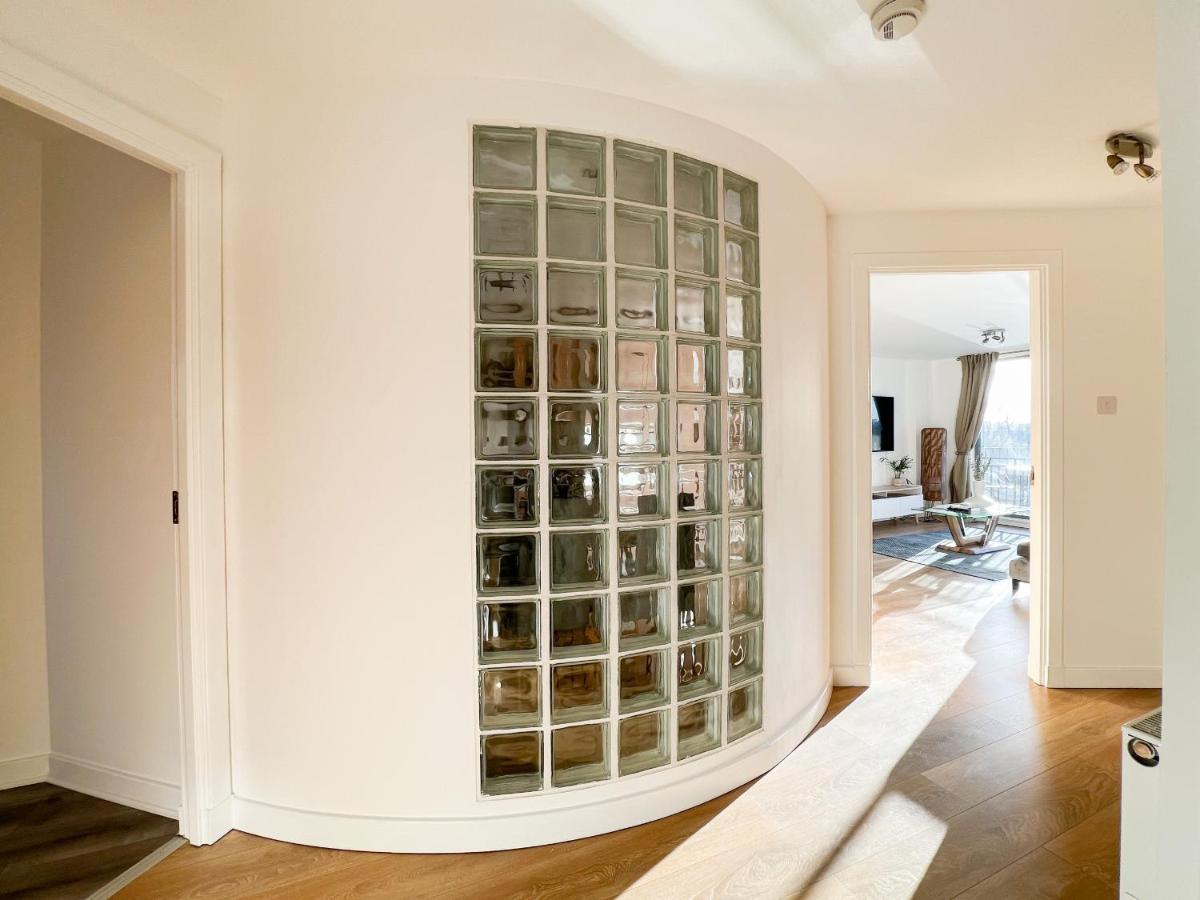 Stunning Riverview City Centre Apartment Glasgow Bagian luar foto