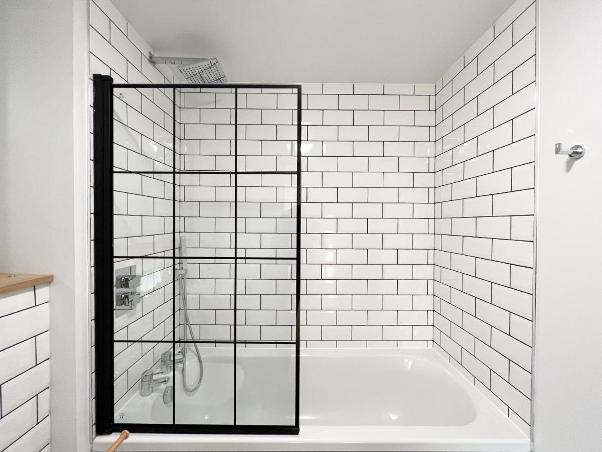 Stunning Riverview City Centre Apartment Glasgow Bagian luar foto